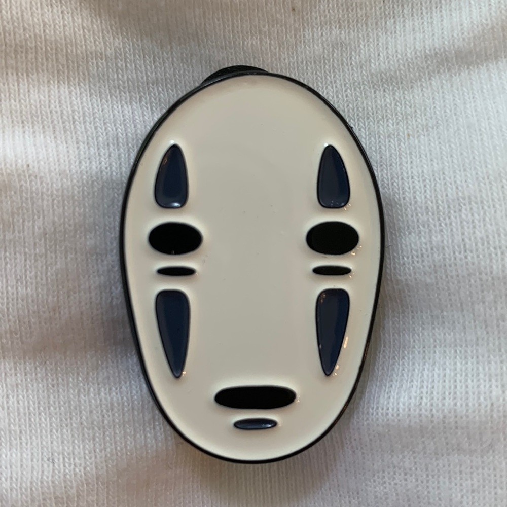 No-Face Enamel Pin